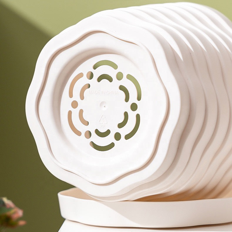 Tall Ribbed Plastic Flower Pot - PlantMart.pk